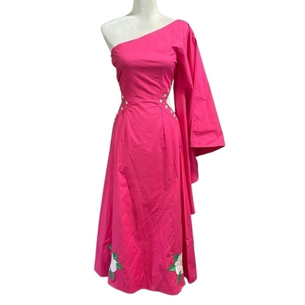Fanm Mon Amarya One-Shoulder Bell Sleeve Side Cut Out Floral Embroidered Dress - Picture 2 of 15